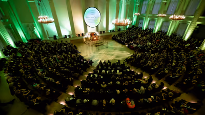 The University of Helsinki marks its 386th anniversary with a festive celebration. 🎉🎊